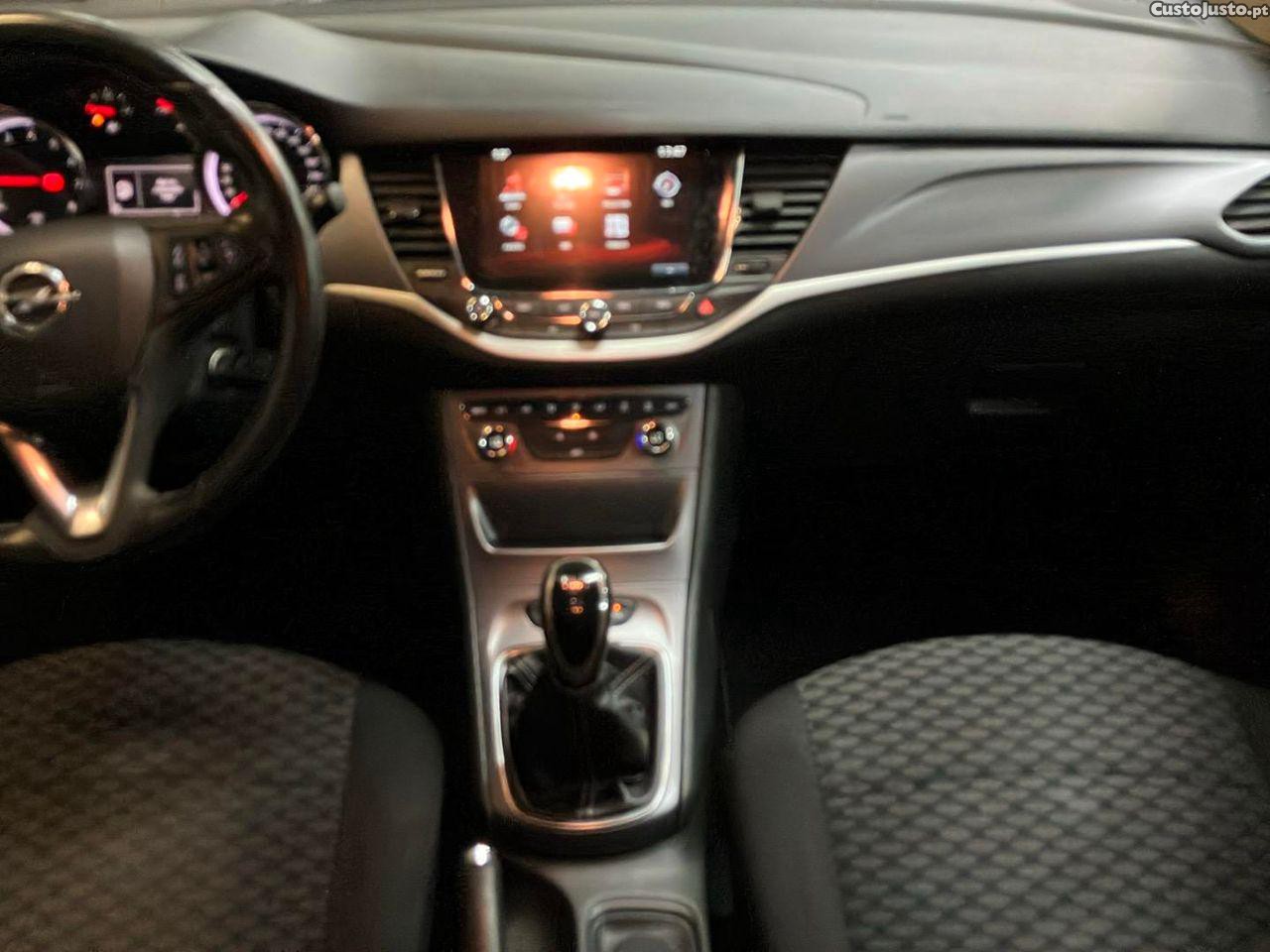 Opel Astra Sports Tourer 1.0 Dynamic Sport S/S — fotografia 15