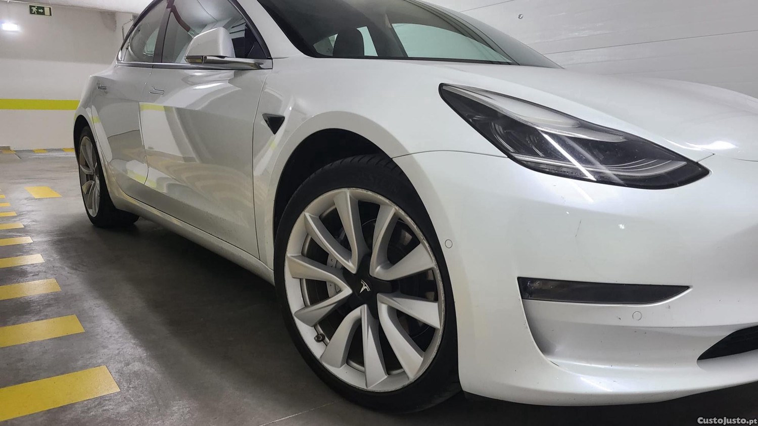 Tesla Model 3 3 — fotografia 6