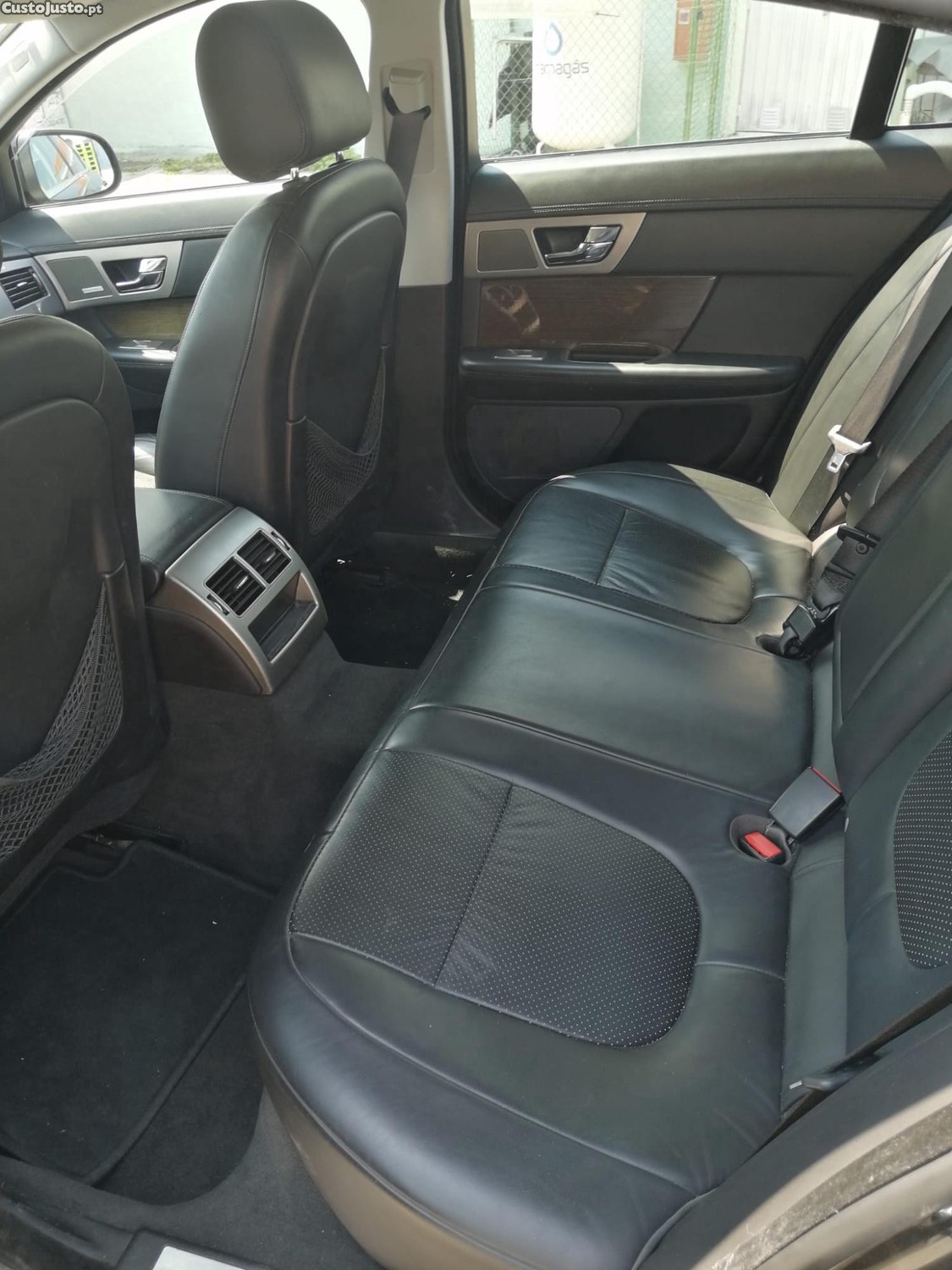 Jaguar XF 4.2 V8 Supercharged SV8 - 420 cv — fotografia 5
