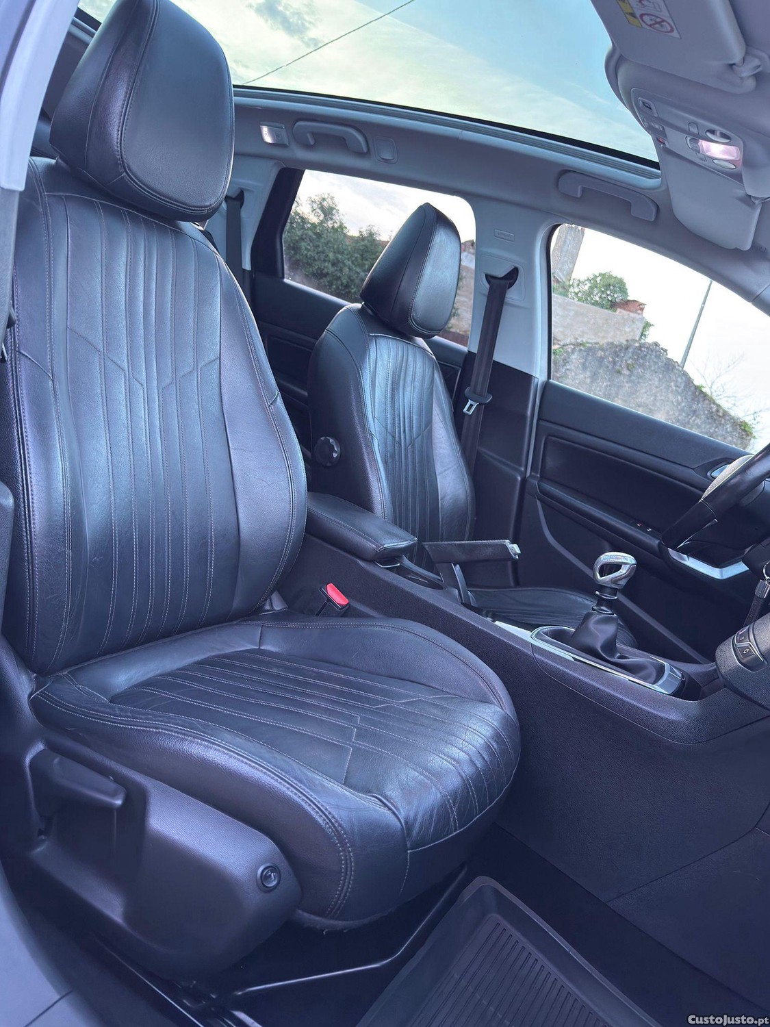 Peugeot 308 — fotografia 7