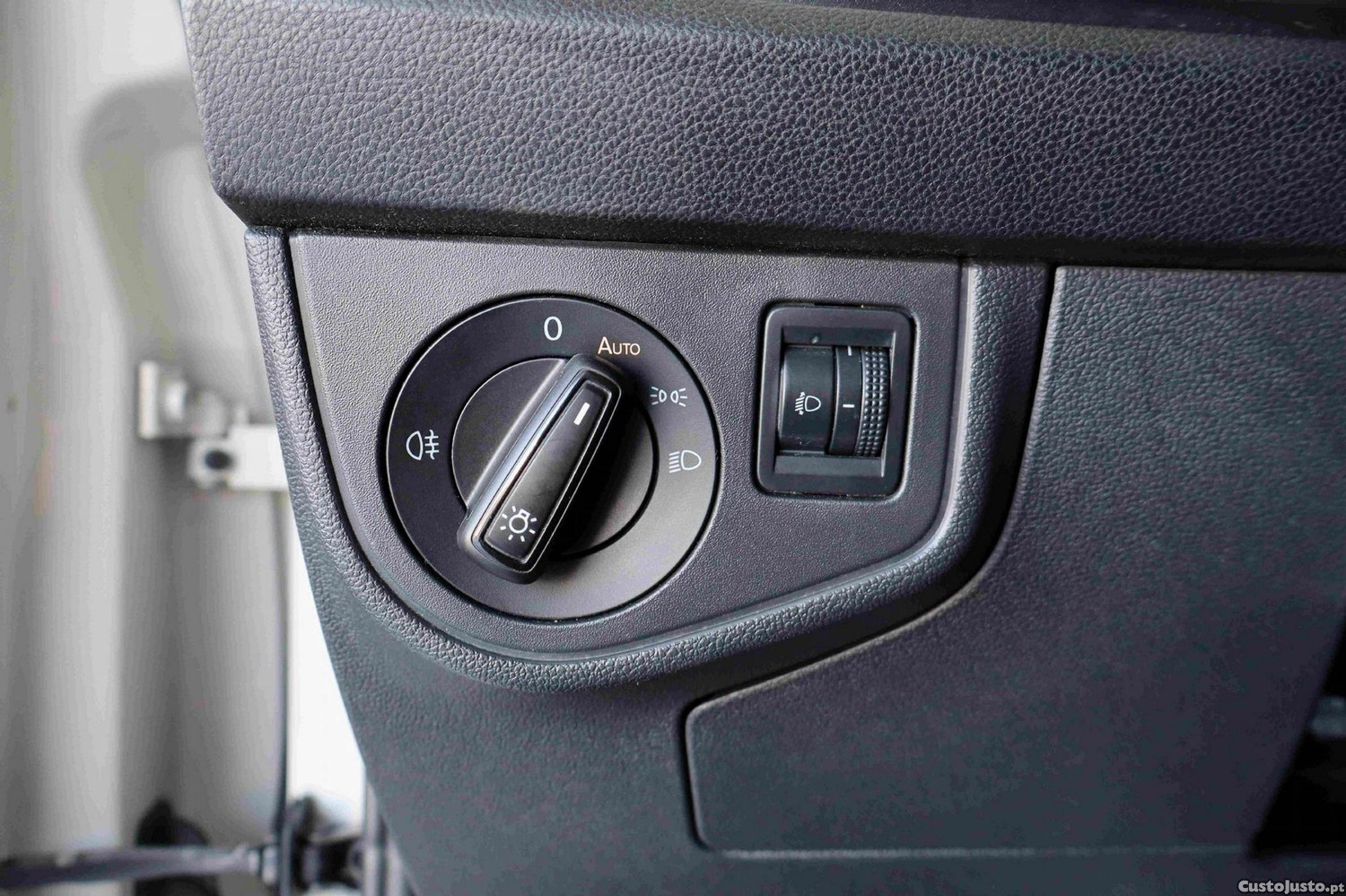 Volkswagen Taigo 1.0 TSI Life — fotografia 19