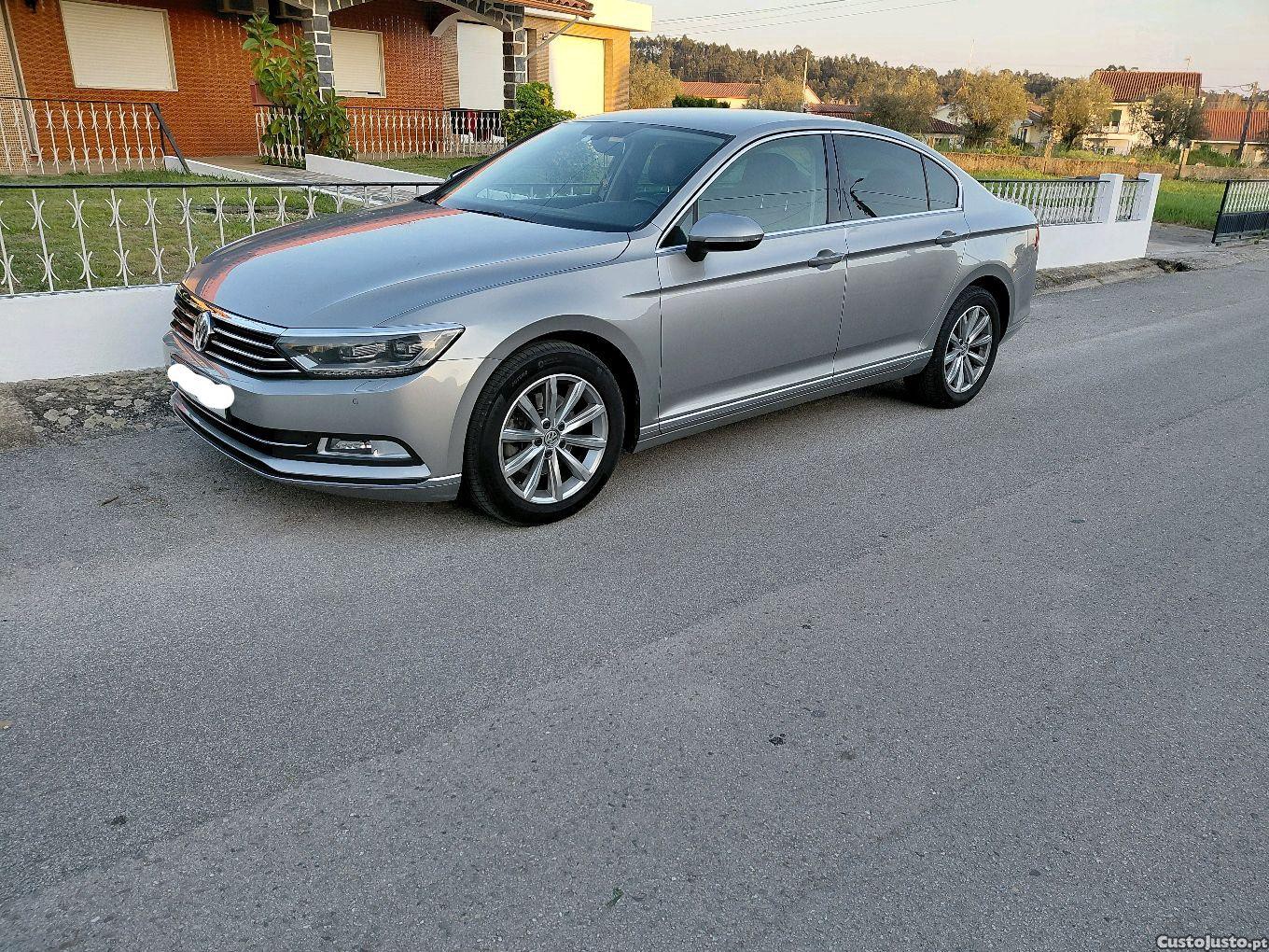 Volkswagen Passat 2.0 TDI Highline DSG — fotografia 11