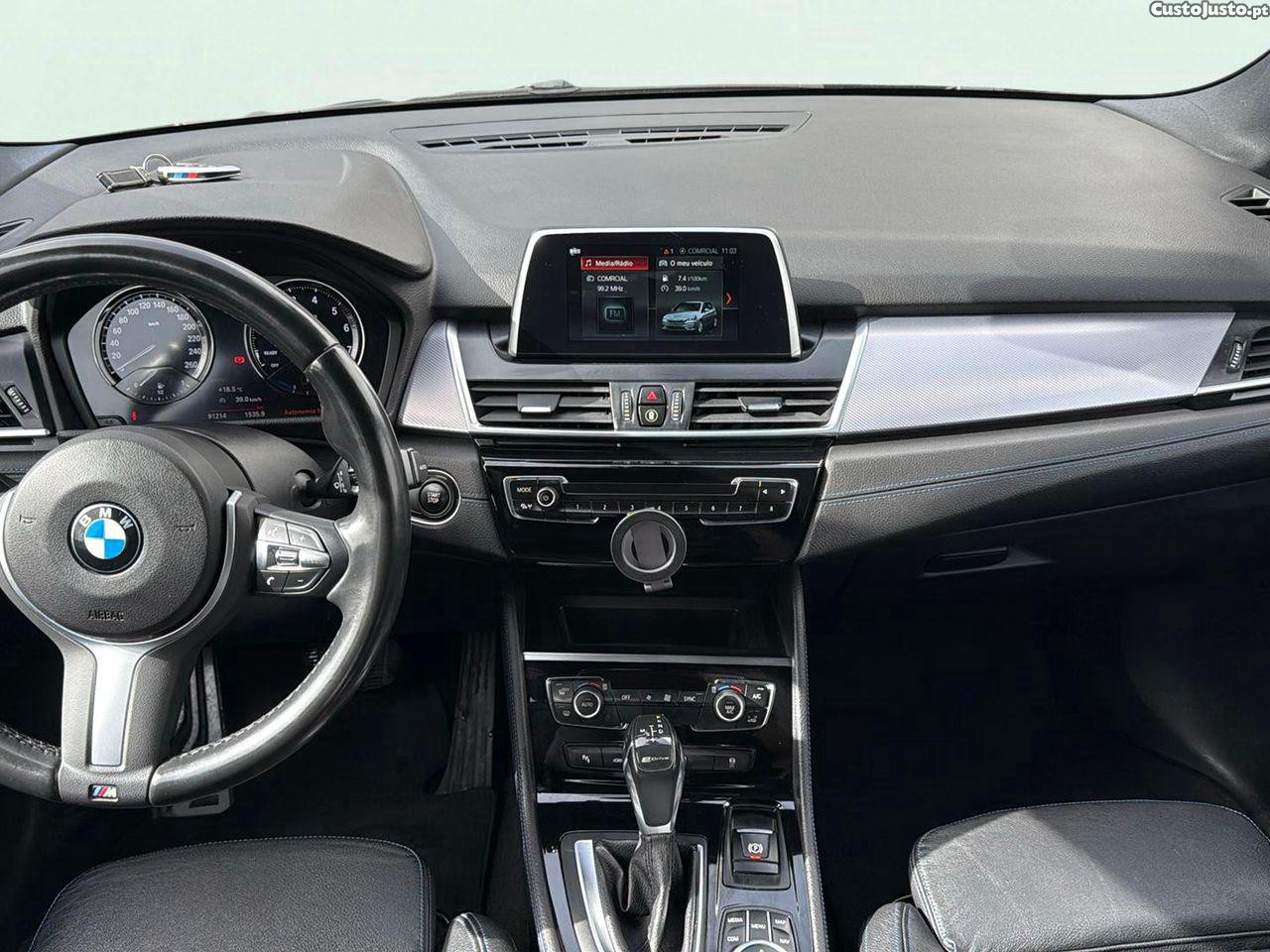 BMW 225 Active Tourer XE Pack M — fotografia 15