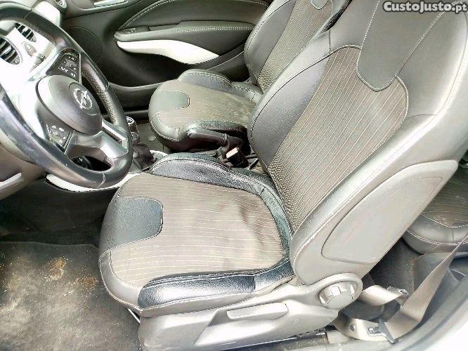 Opel Adam 1.4cc — fotografia 5