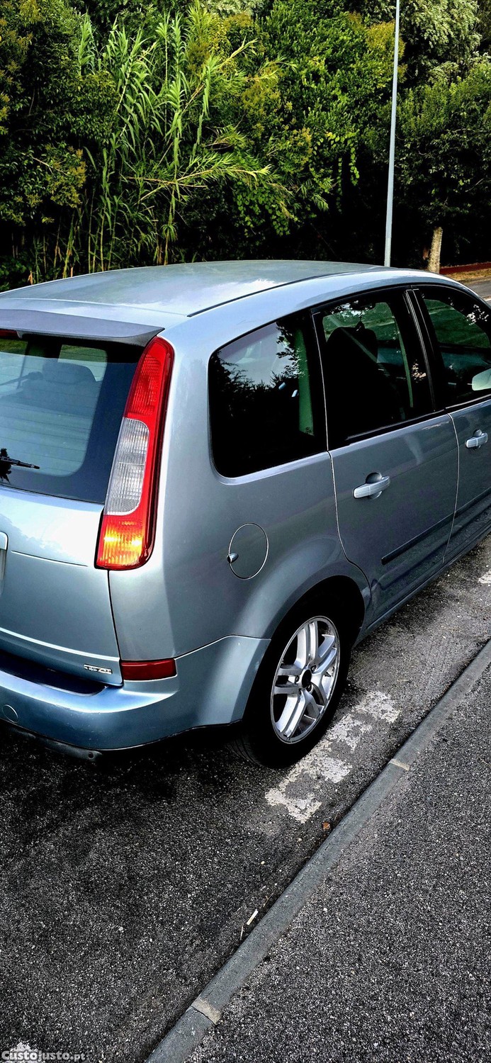 Ford C-Max 1.6 cdti 110cv — fotografia 5