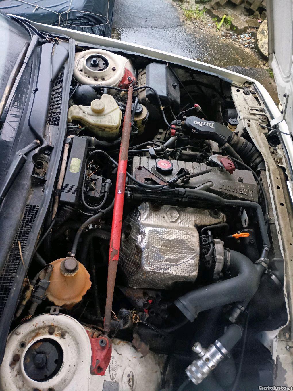 Renault 21 turbo — fotografia 2