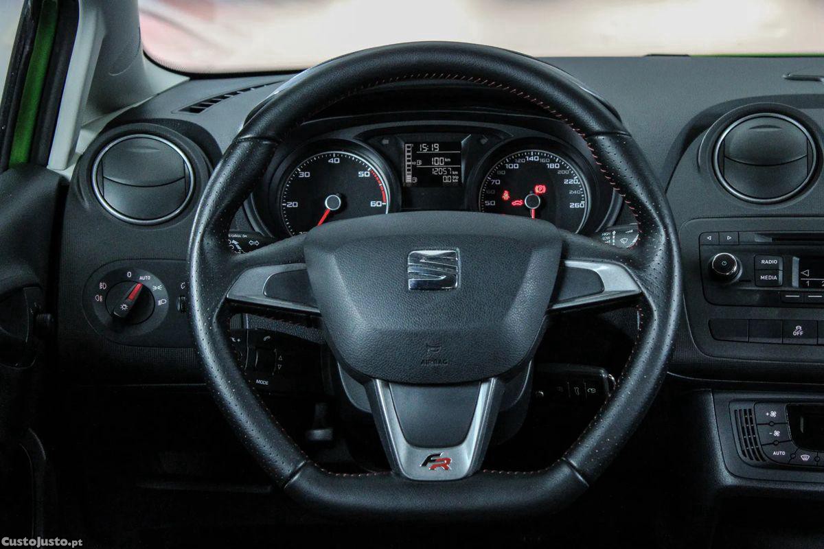 SEAT Ibiza 2.0 TDi FR — fotografia 22