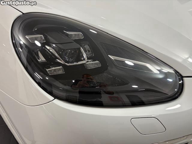Porsche Cayenne S E-Hybrid Plug-in Platinium Edition — fotografia 12