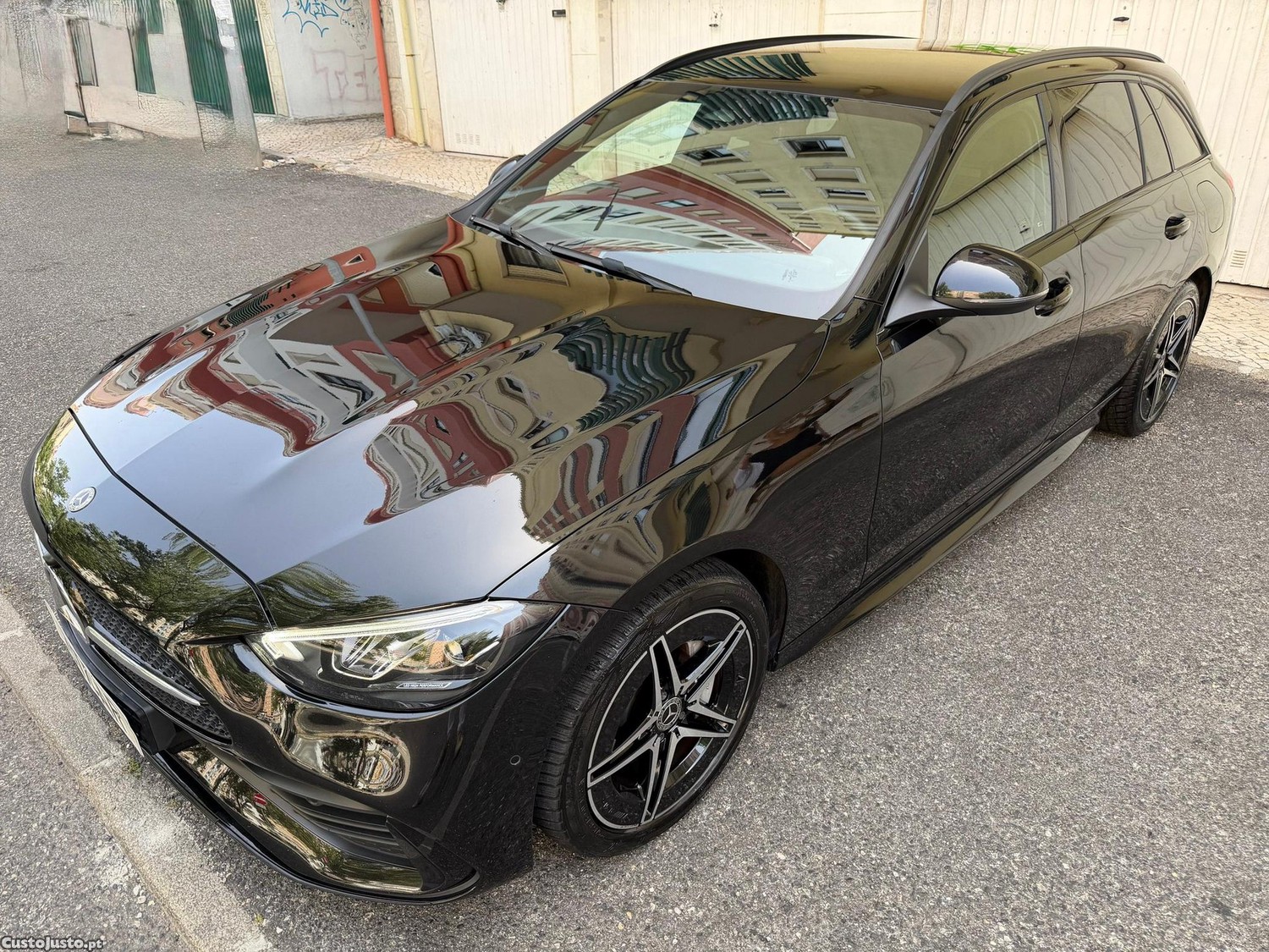 Mercedes-Benz C 300 e 9G-TRONIC Edition AMG Line — fotografia 4