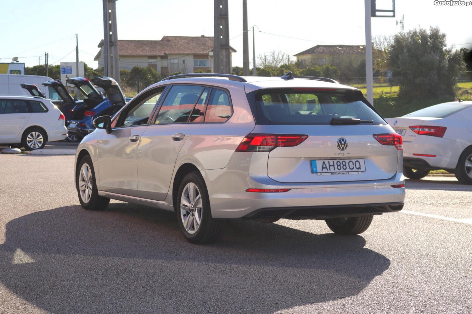 Volkswagen Golf Variant 2.0 TDI Life DSG 115cv — fotografia 54