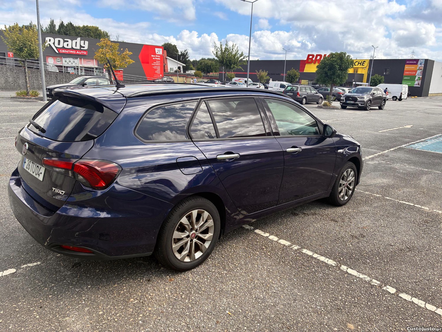 Fiat Tipo Station Wagon 1.3 MJET Lounge — fotografia 10