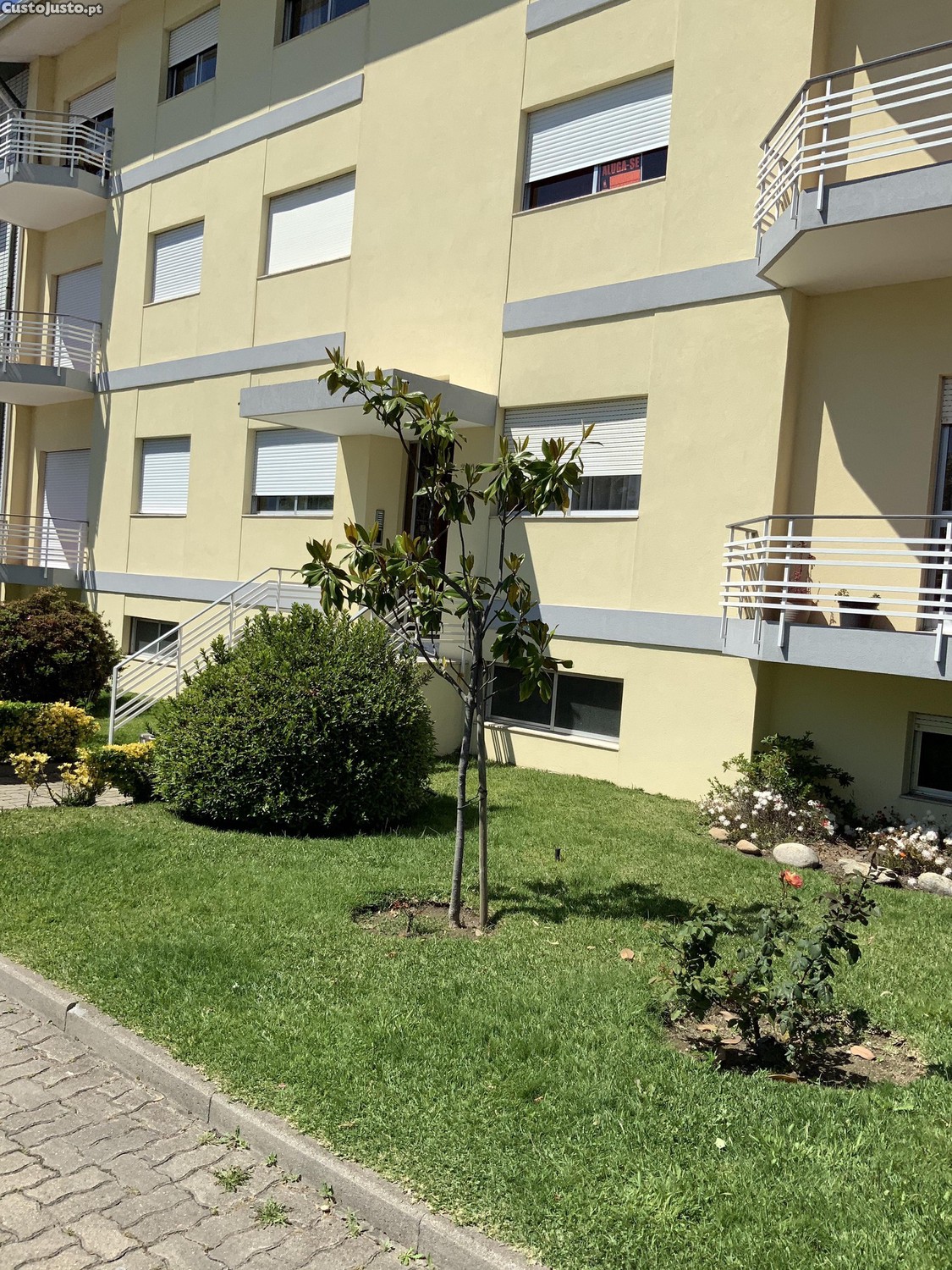 Quarto a estudante H.S.João