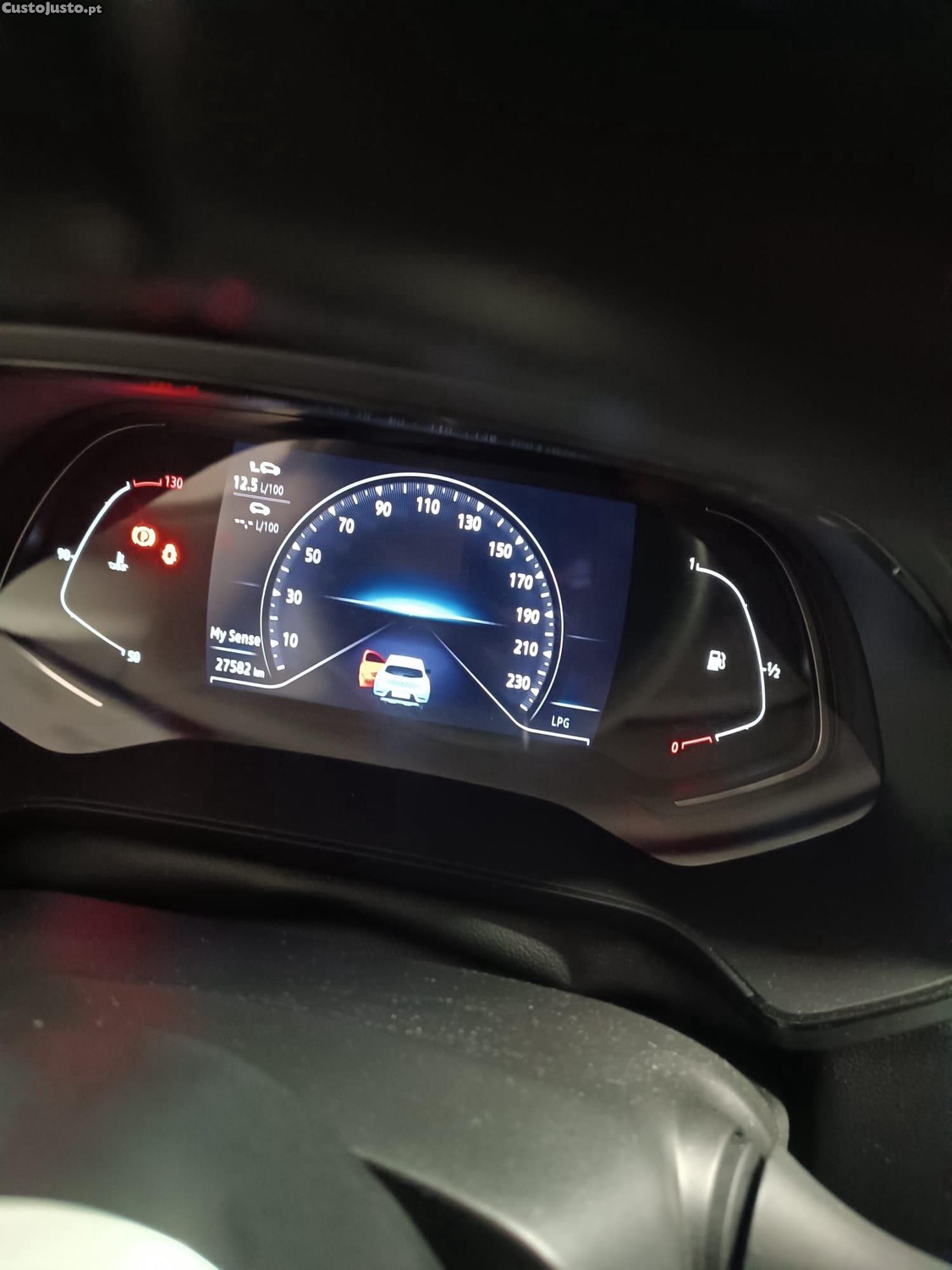 Renault Captur Techno — fotografia 9