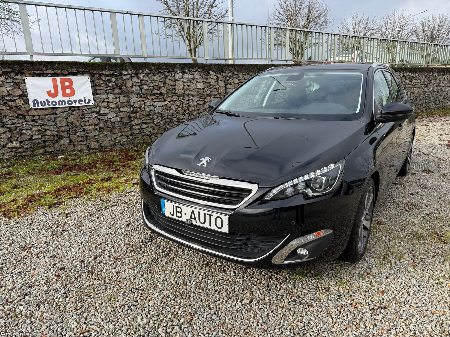 Peugeot 308 SW 1.6 BlueHDi Allure J17 — fotografia 13