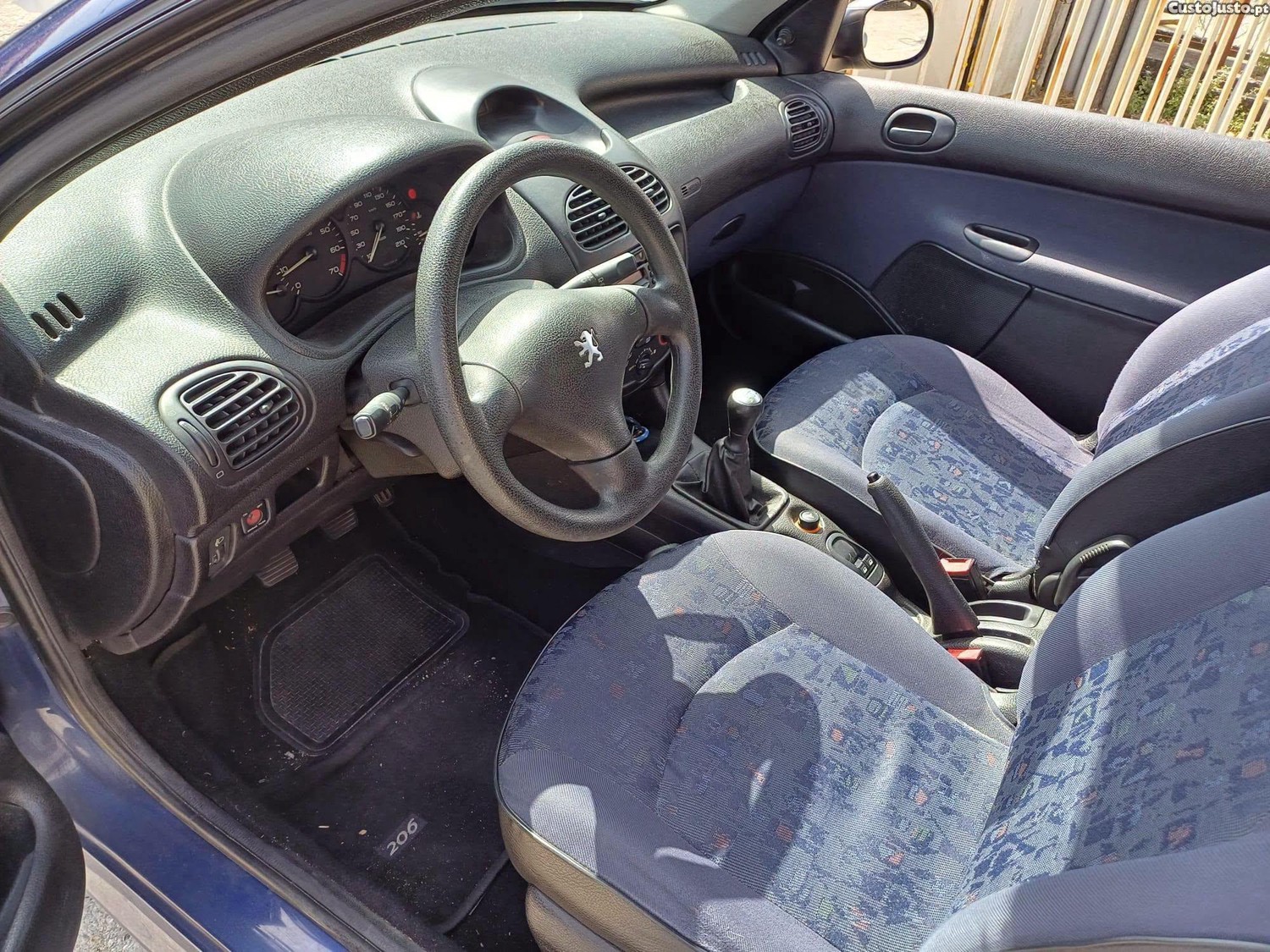 Peugeot 206 Com 130 0000 Kms( ViaturaNacional ) — fotografia 6