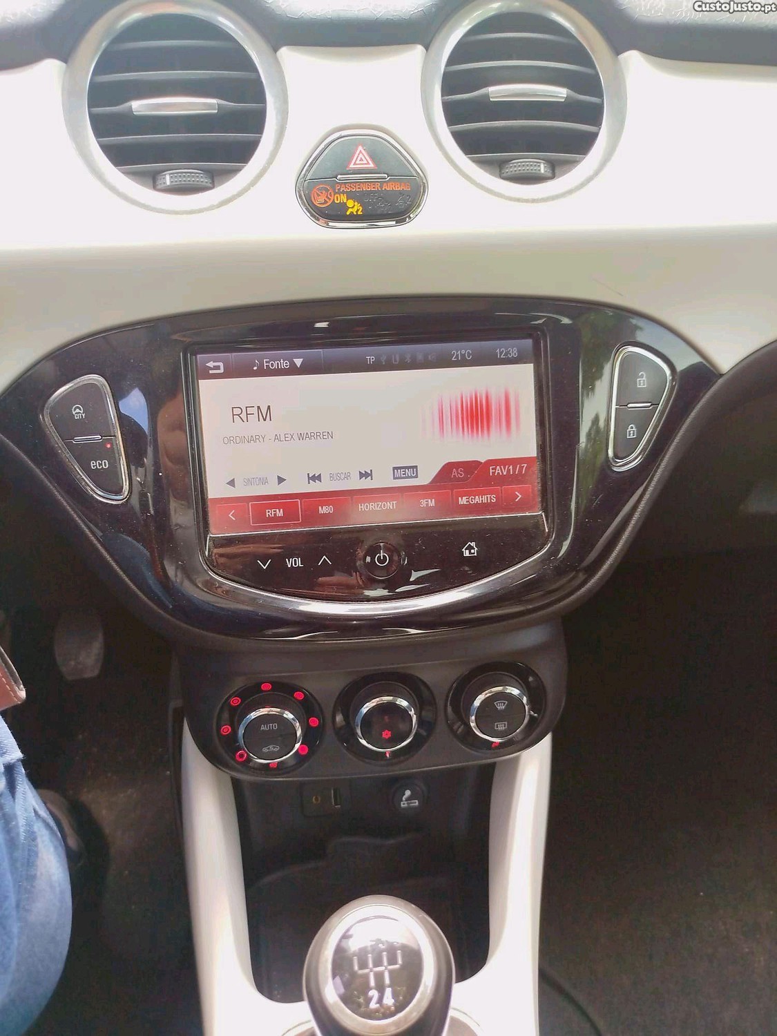 Opel Adam 1.4cc — fotografia 3
