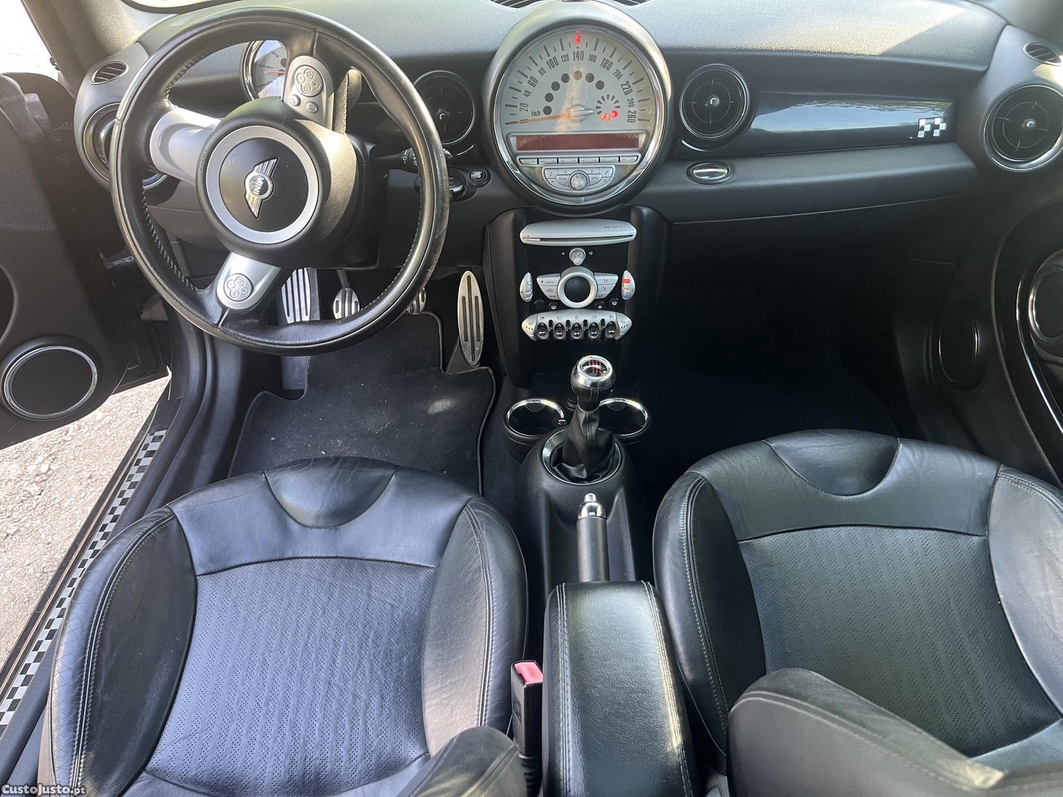 MINI John Cooper Works R56 - 10 — photo 3