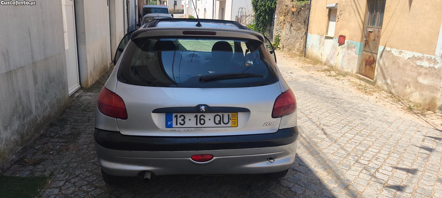 Peugeot 206 1.1 — fotografia 5