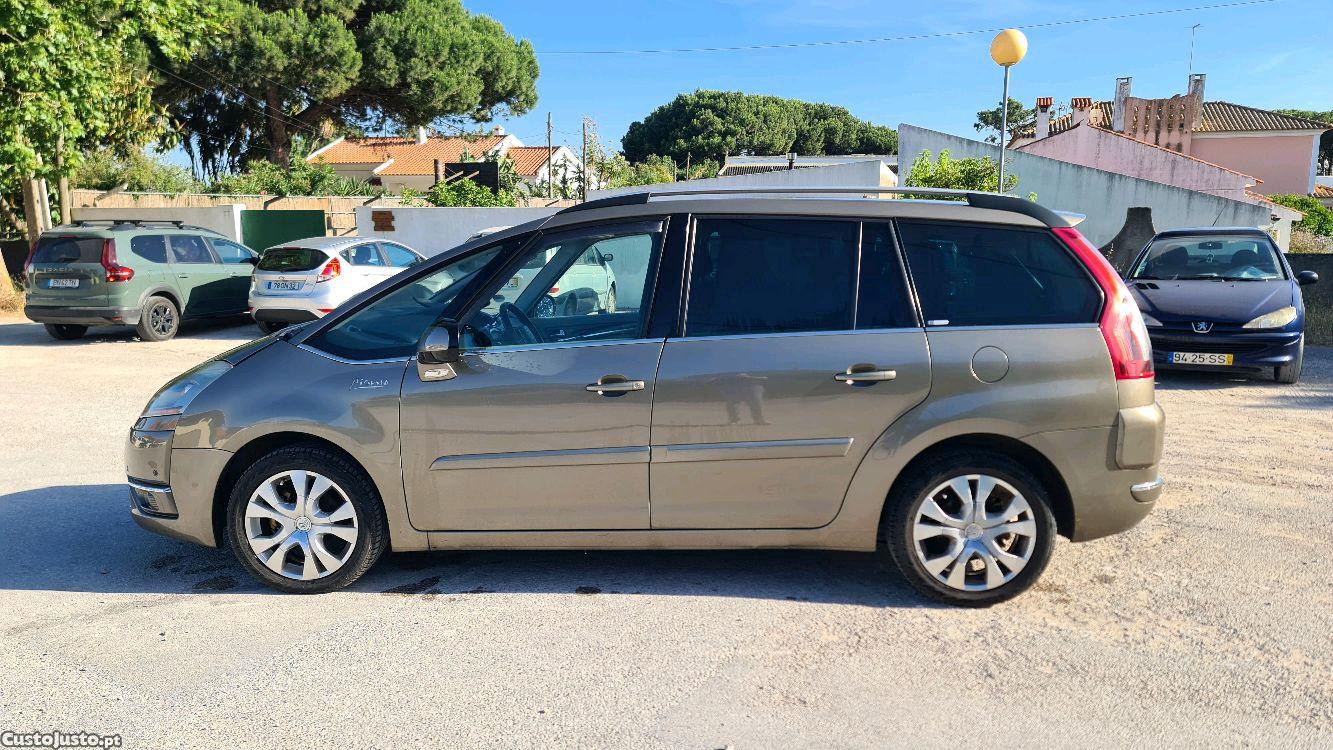 Citroën C4 Grand Picasso 7 Lugares Diesel Automático — fotografia 8