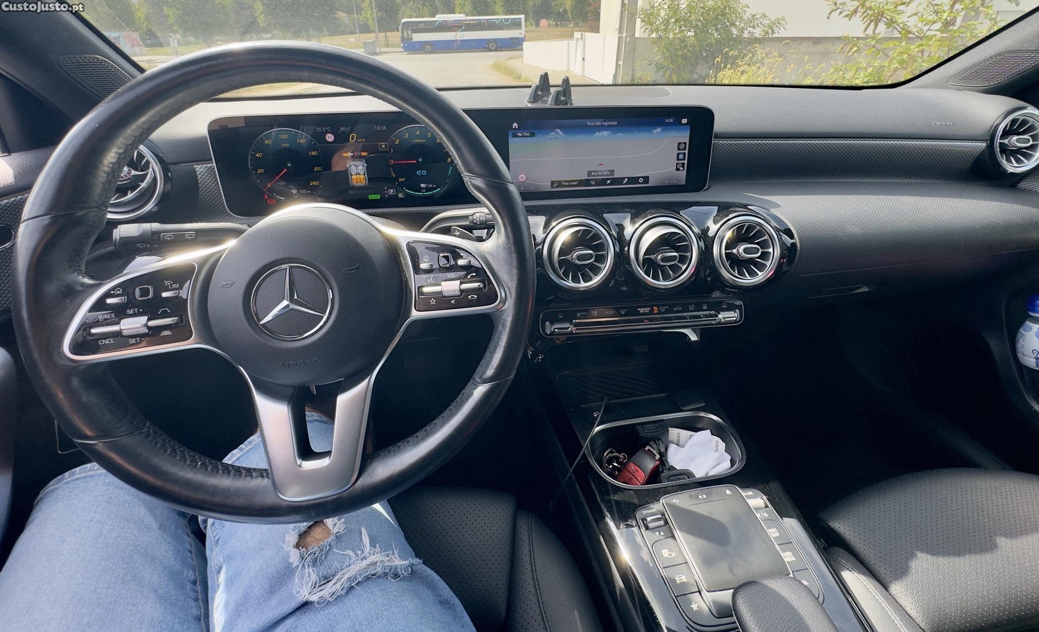 Mercedes-Benz A 250 A250e — fotografia 4