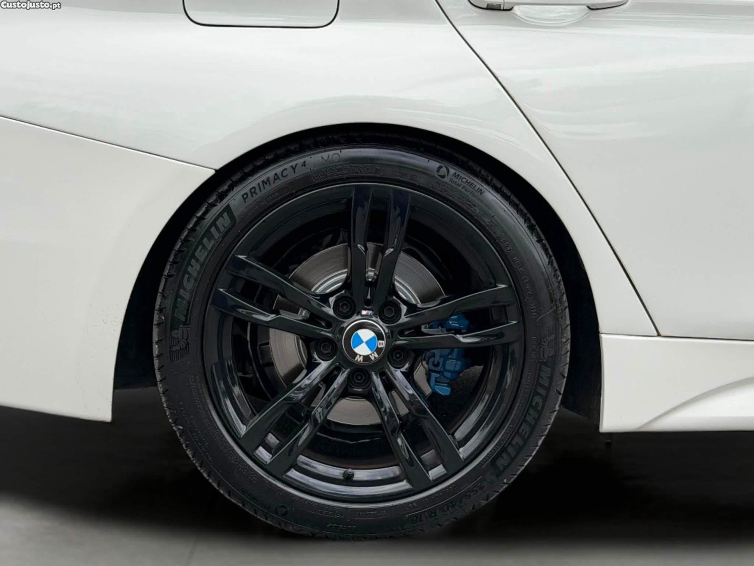 BMW 320 d Pack M Shadow Auto — fotografia 5