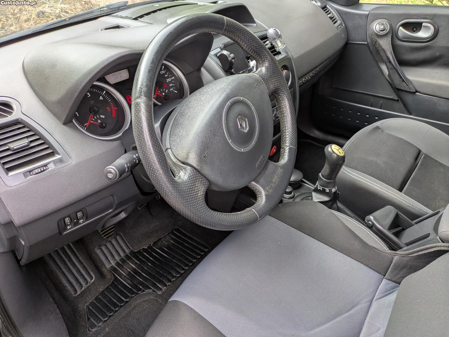 Renault Mégane II 1.5dci Extreme — fotografia 3