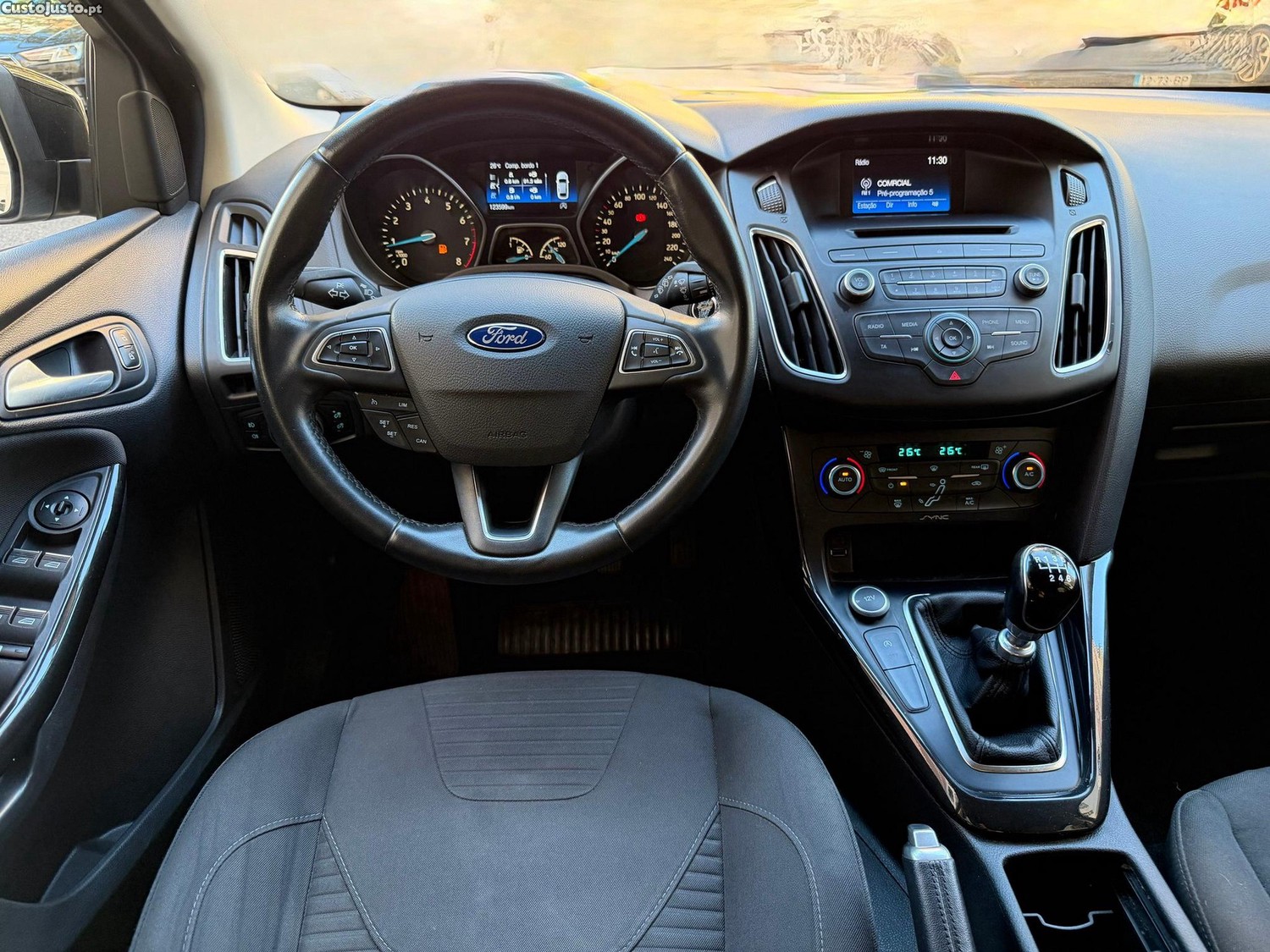 Ford Focus SW 1.0 EcoBoost S&S TITANIUM — fotografia 16