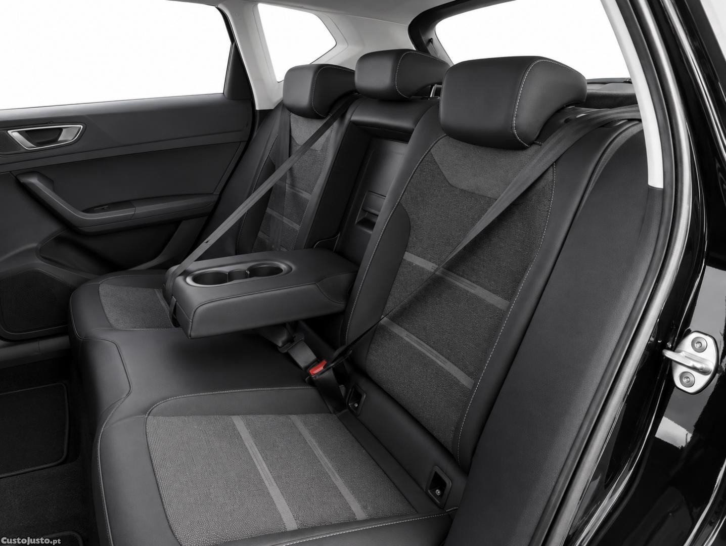 SEAT Ateca 1.5TSI DSG (AUTO) — fotografia 2