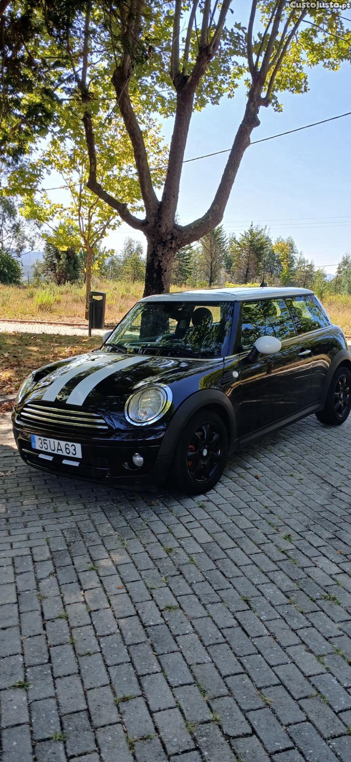 MINI Cooper 1600.110 CAV — fotografia 4