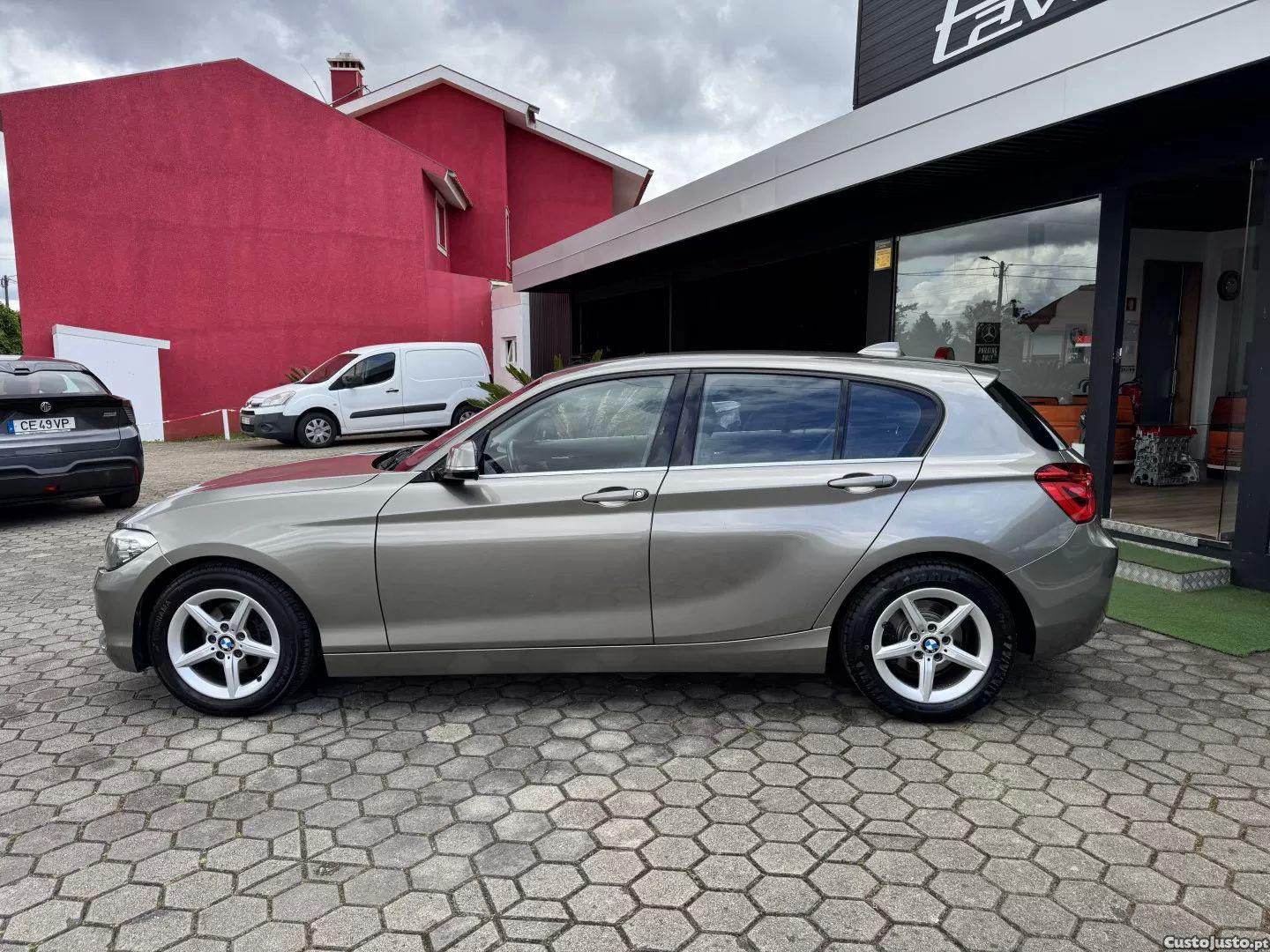 BMW 116 D line sport — fotografia 28