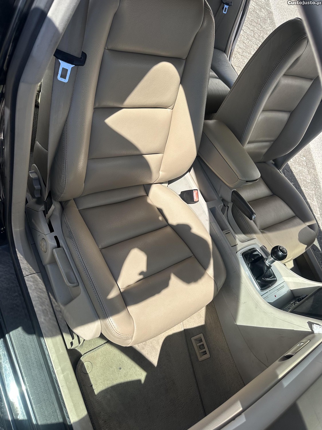 Audi A4 b6 — fotografia 9