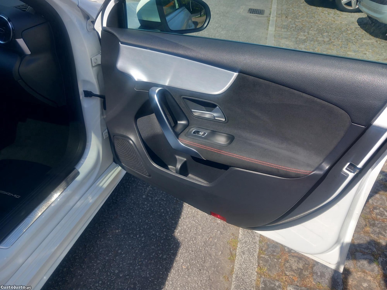 Mercedes-Benz A 180 d AMG Line Aut. — fotografia 8