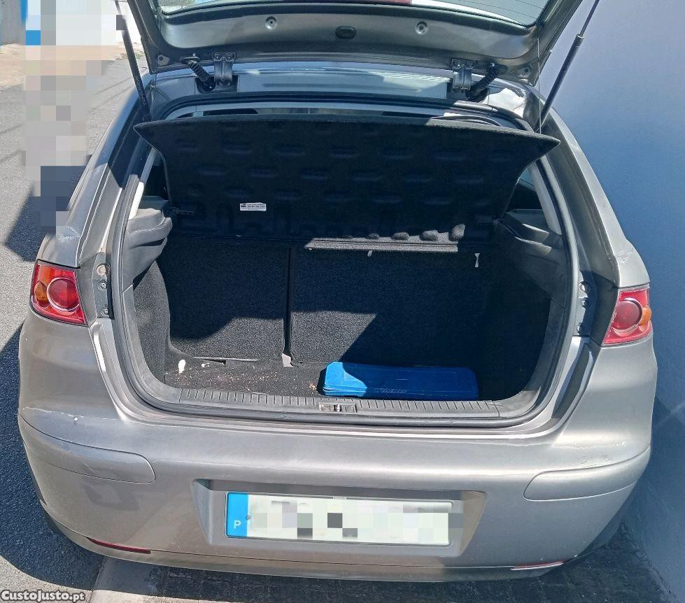 SEAT Ibiza 6L Motor BKE — fotografia 4