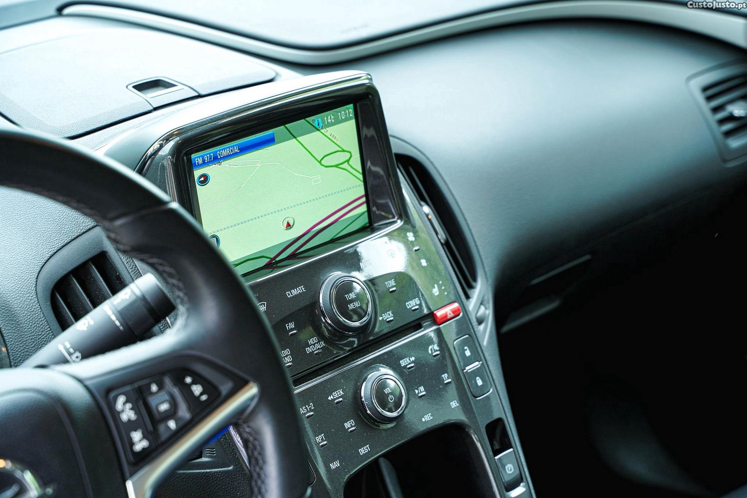 Opel Ampera 1.4 Ecotec Cosmo — fotografia 11