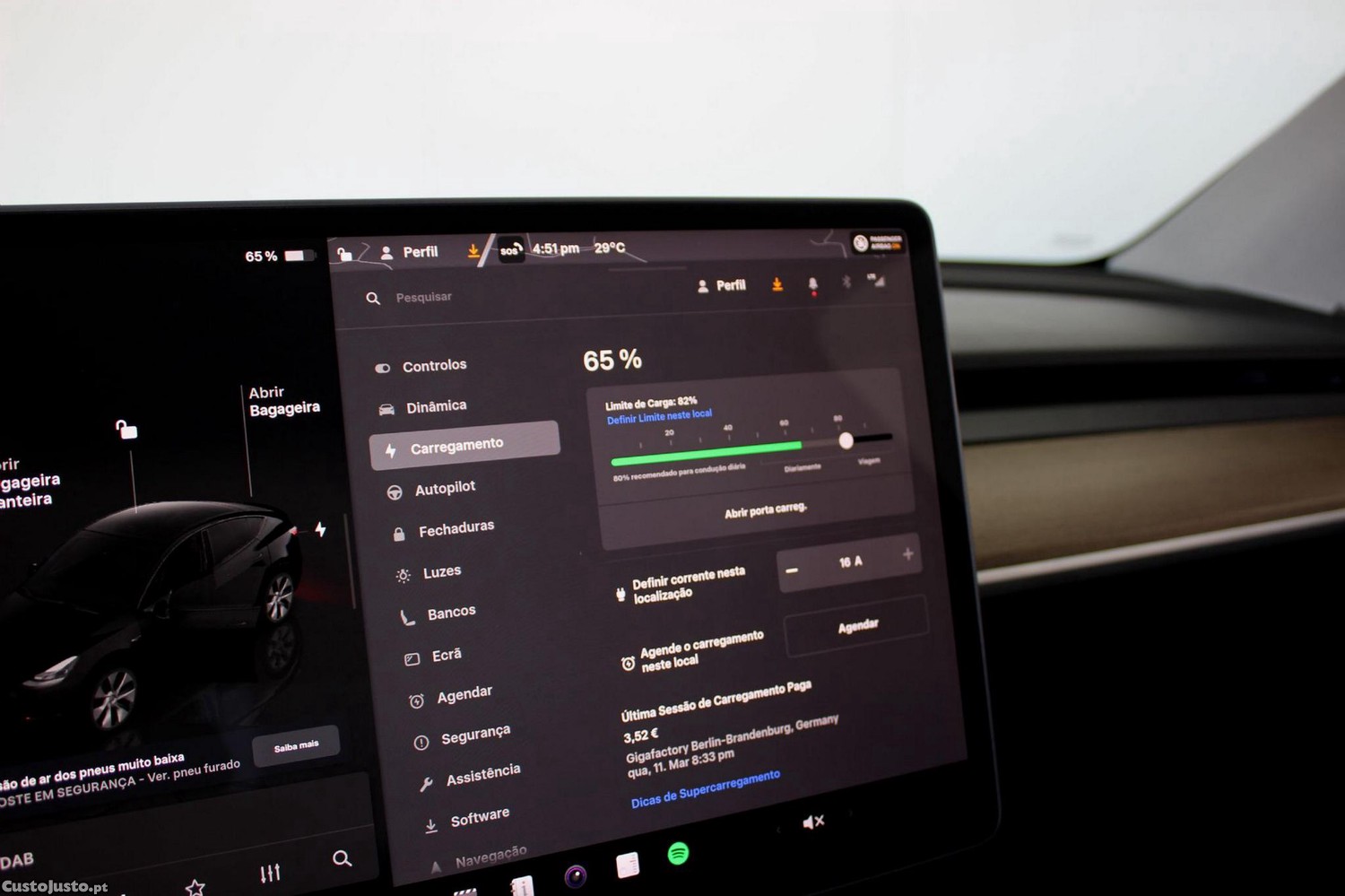 Tesla Model Y Long Range Dual Motor AWD — fotografia 6