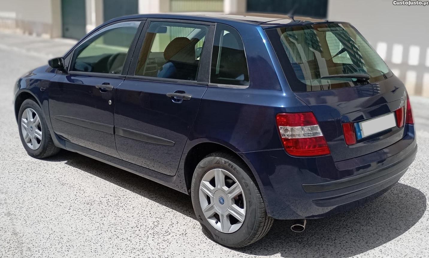 Fiat Stilo 16V — fotografia 12