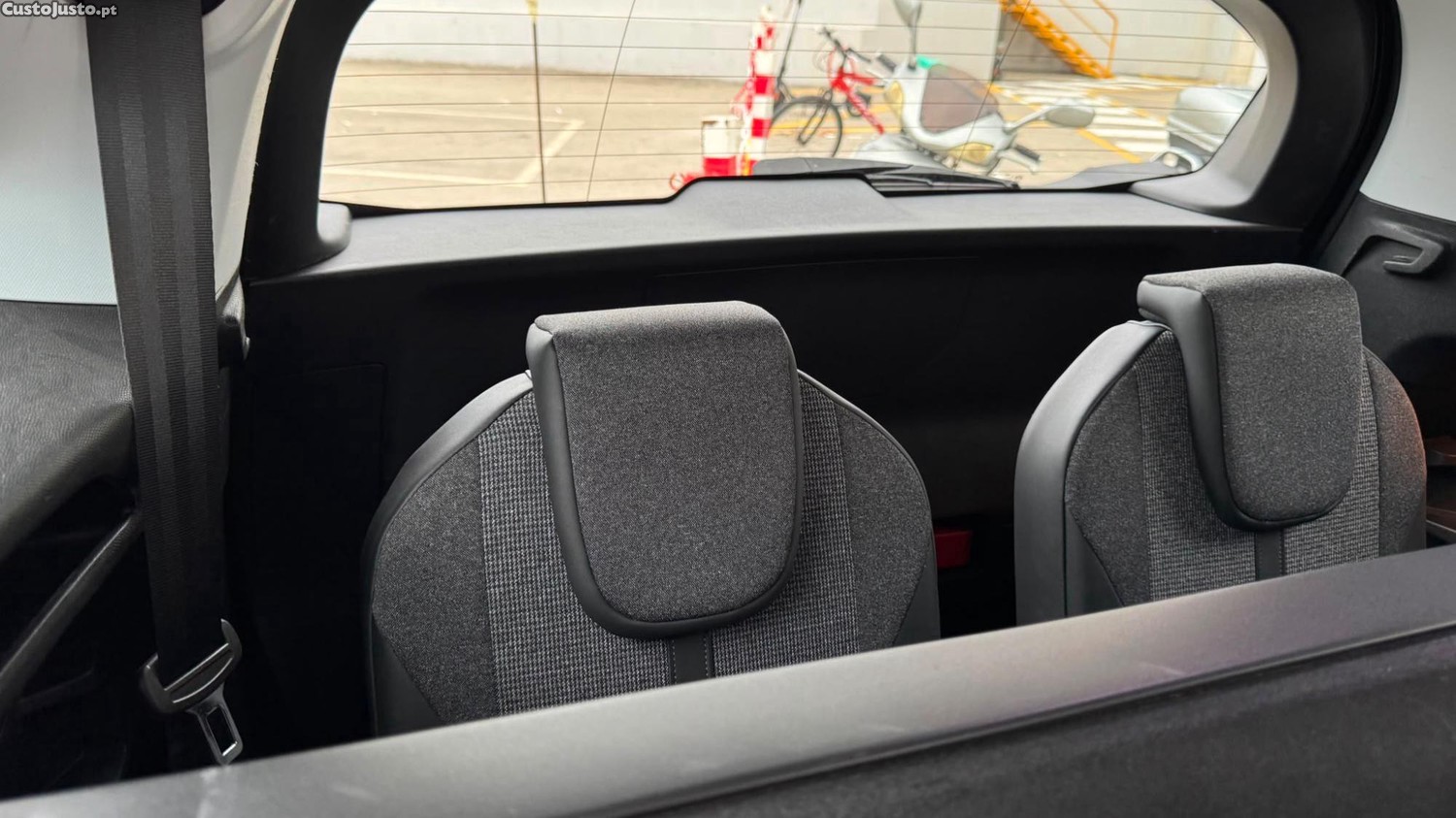 Peugeot 5008 Allure — fotografia 10