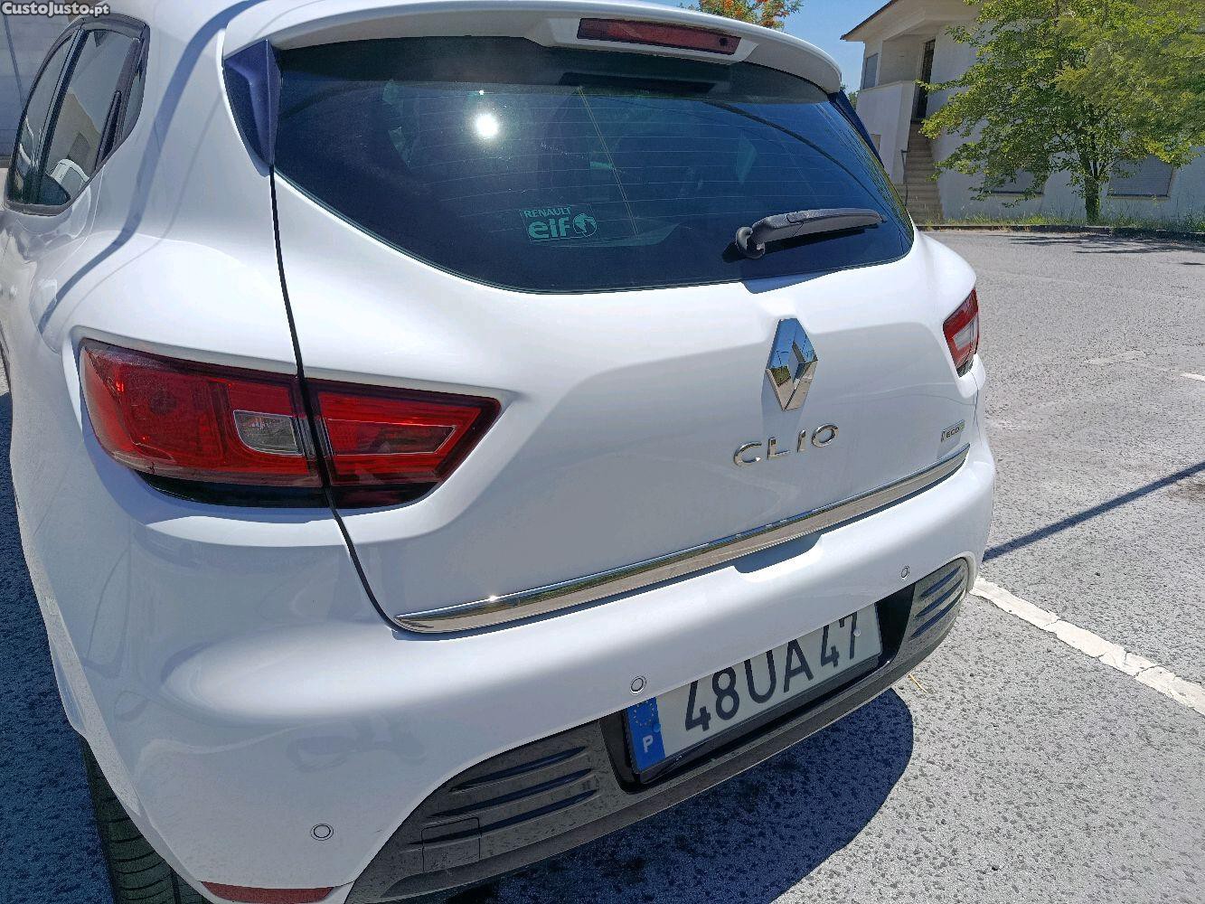 Renault Clio 0.9 TCE Limited — fotografia 7