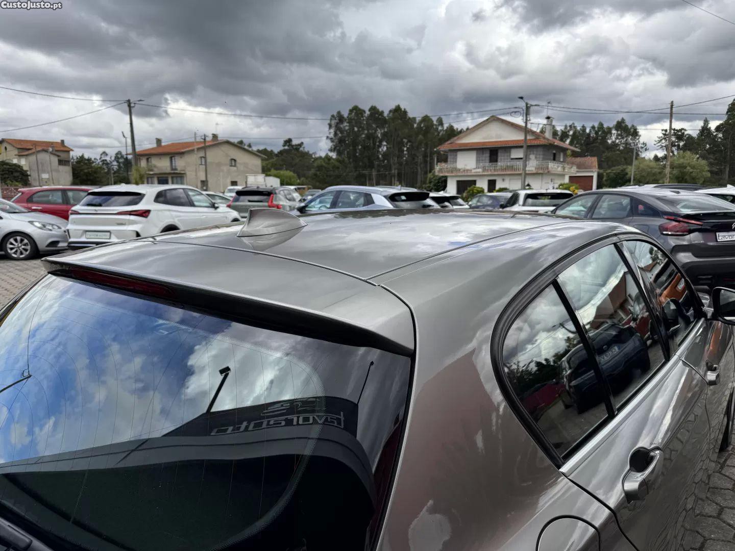 BMW 116 D line sport — fotografia 8