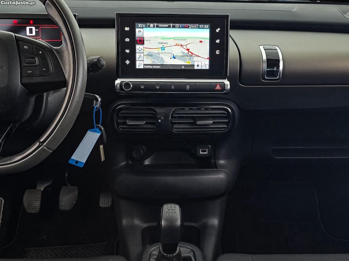Citroën C4 Cactus 1.2 PureTech — fotografia 5