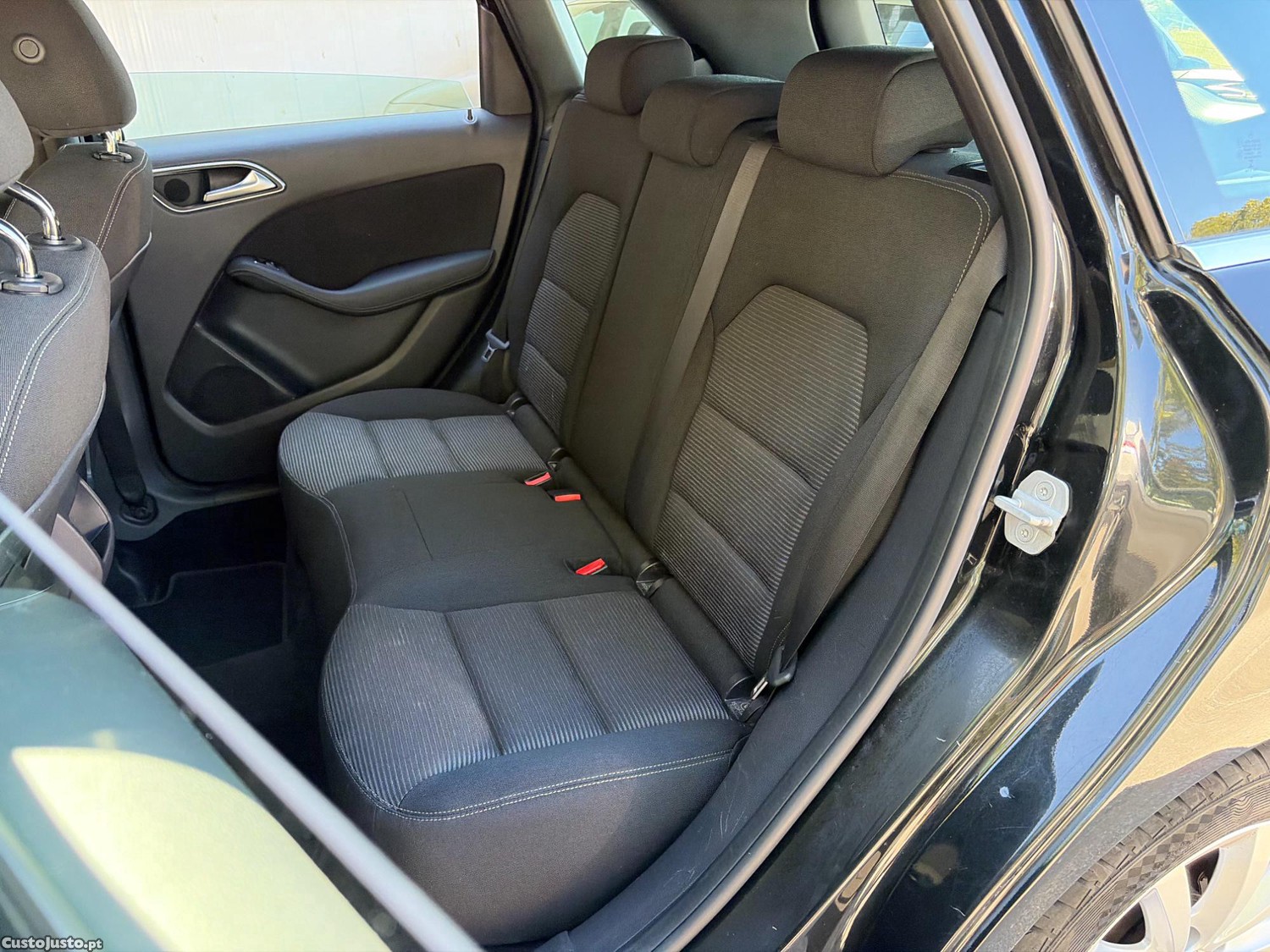 Mercedes-Benz B 180 CDI BLUEEFFECIENCY EDITION NACIONAL 109 CV — fotografia 7