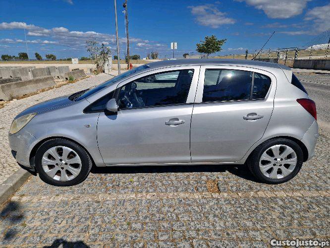Opel Corsa D 1.2 — photo 4
