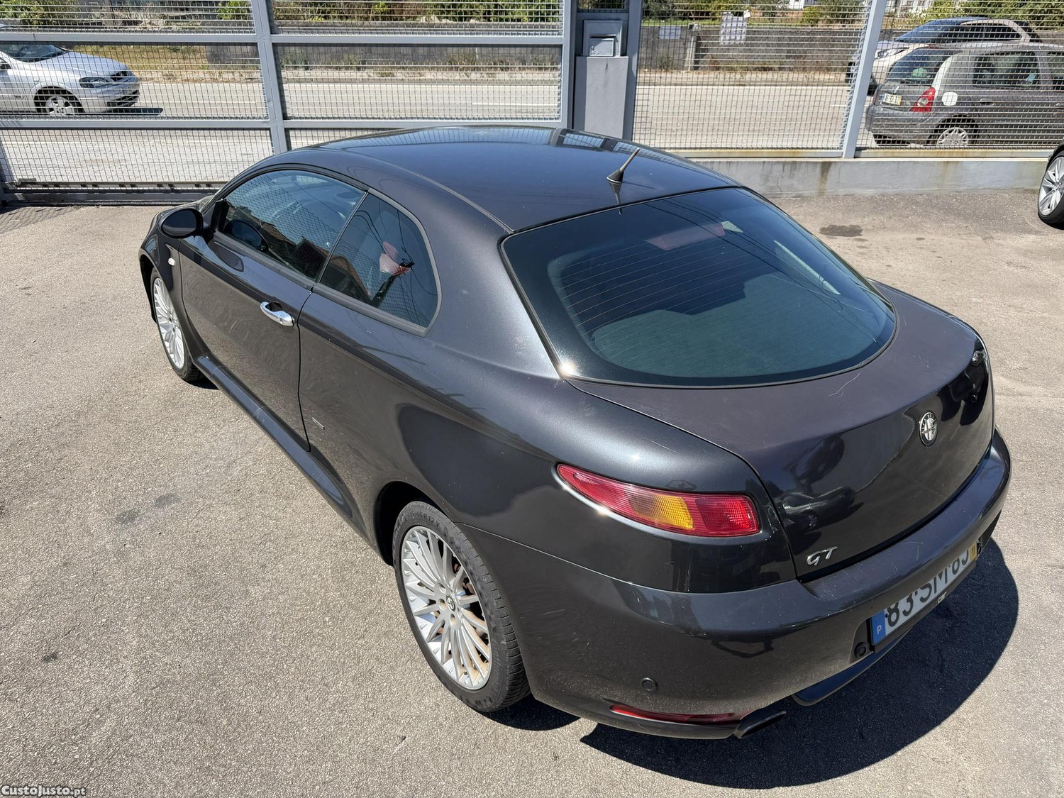 Alfa Romeo GT 1.9JTDM — fotografia 10