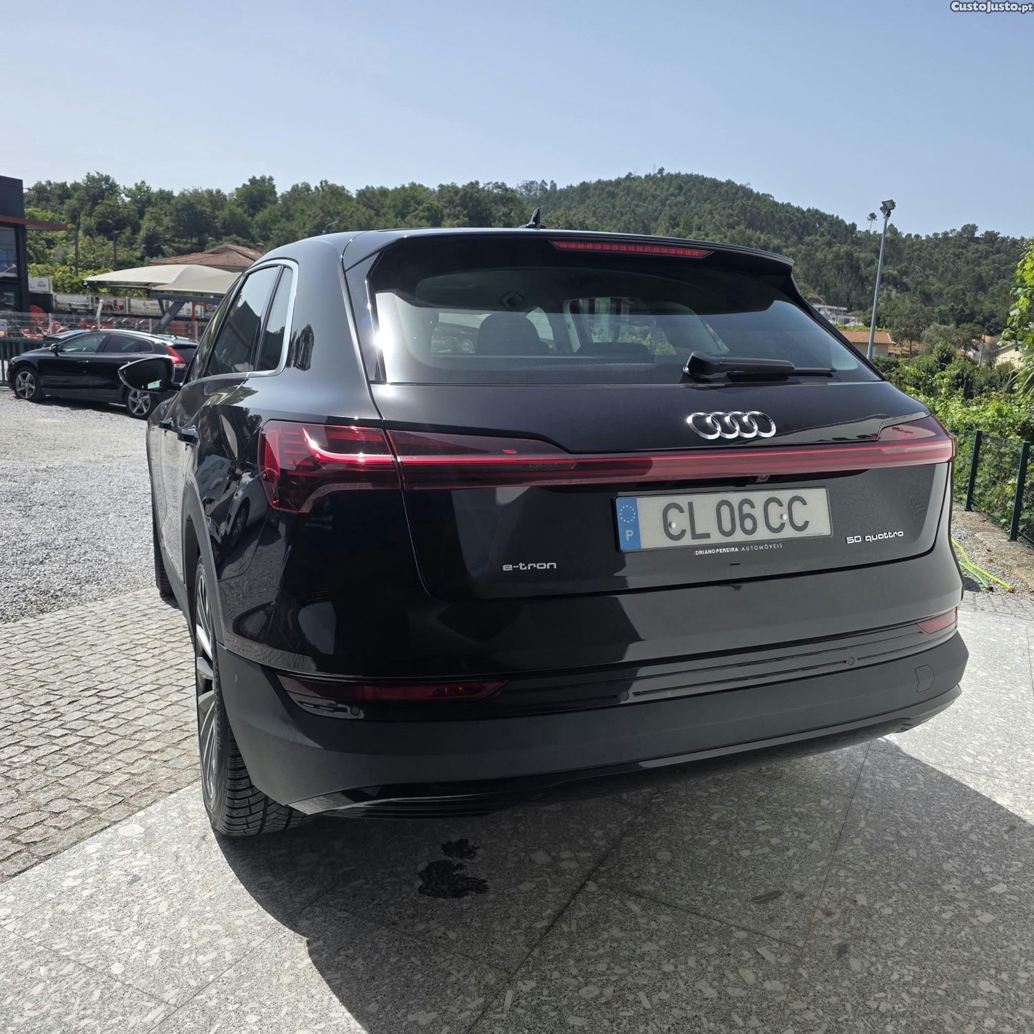 Audi e-tron 50 quattro Advanced — fotografia 10