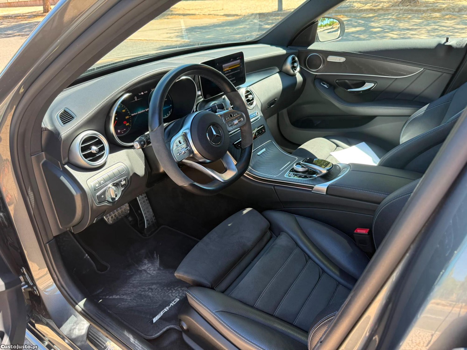 Mercedes-Benz C 300 de 300 pack AMG — fotografia 3