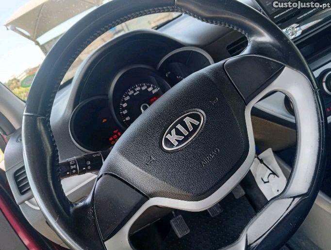 Kia Picanto 1.0 Gasolina — fotografia 6