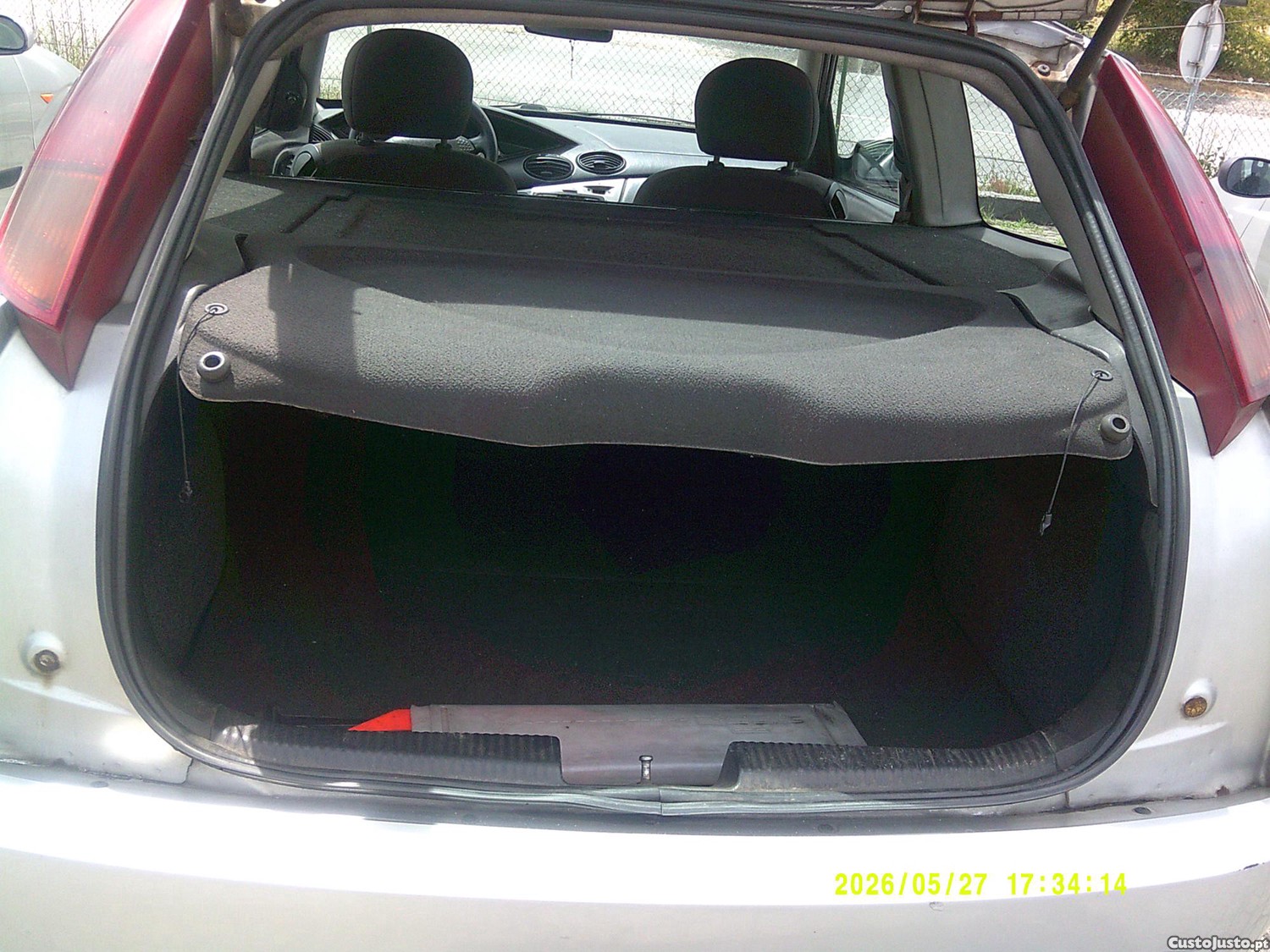 Ford Focus 1.8 Tdi Window Van (Dbw) — fotografia 2