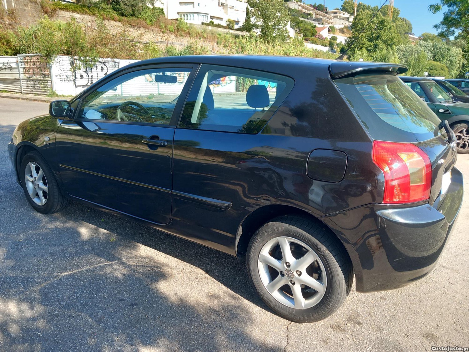 Toyota Corolla 1.4 VVT-i — fotografia 9