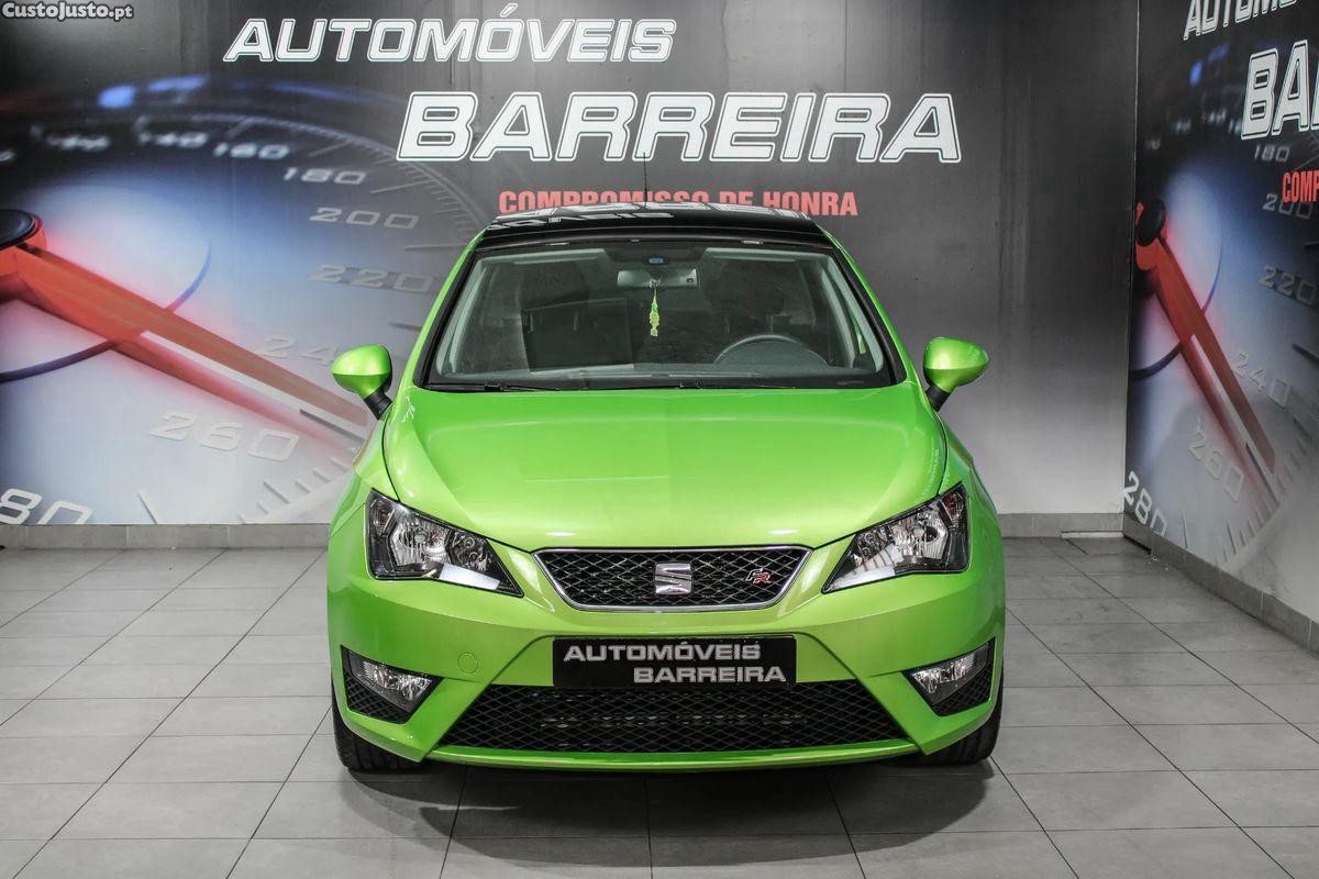 SEAT Ibiza 2.0 TDi FR — fotografia 11