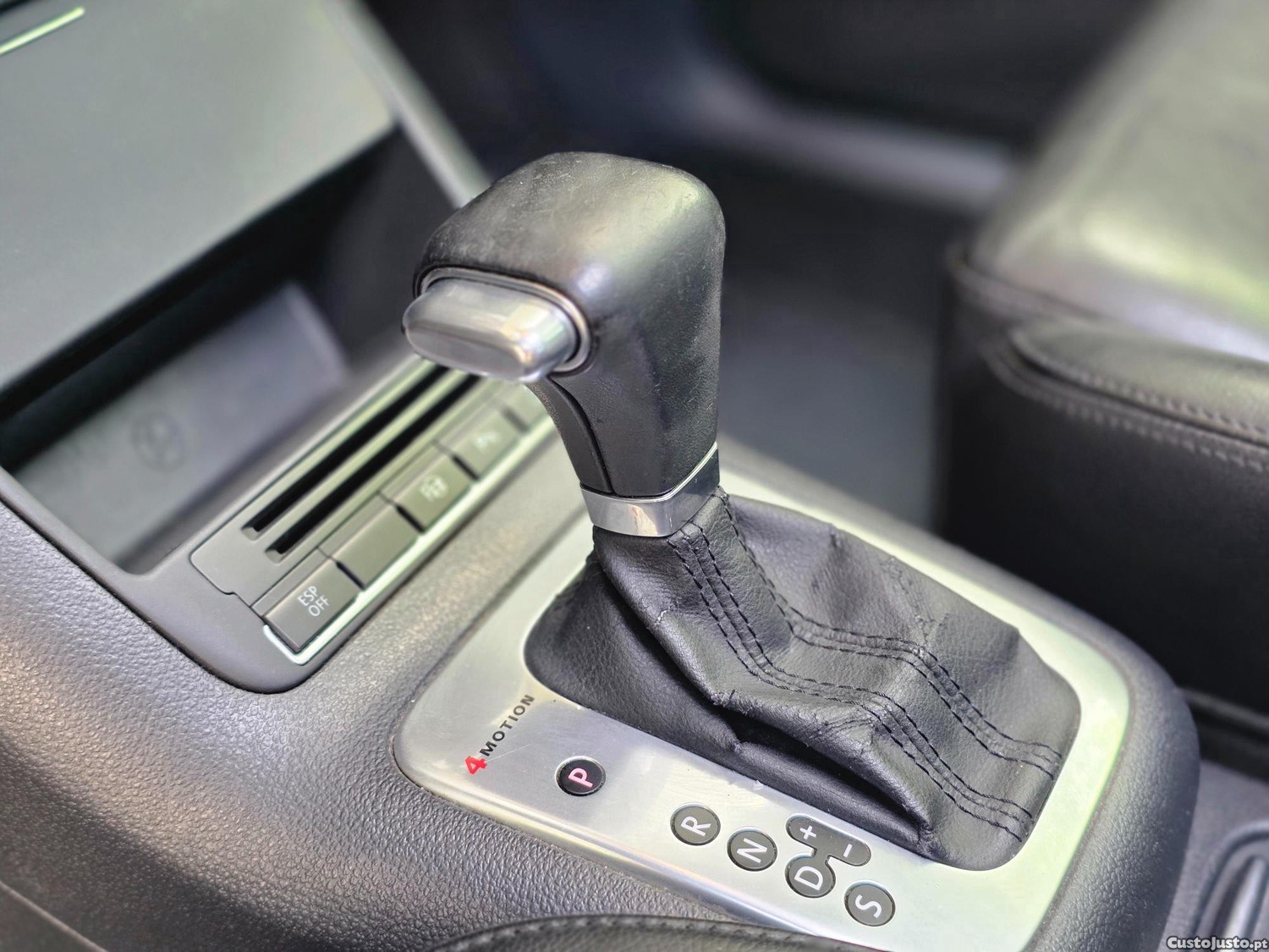 Volkswagen Tiguan 2.0 TDI DSG 4Motion — fotografia 6